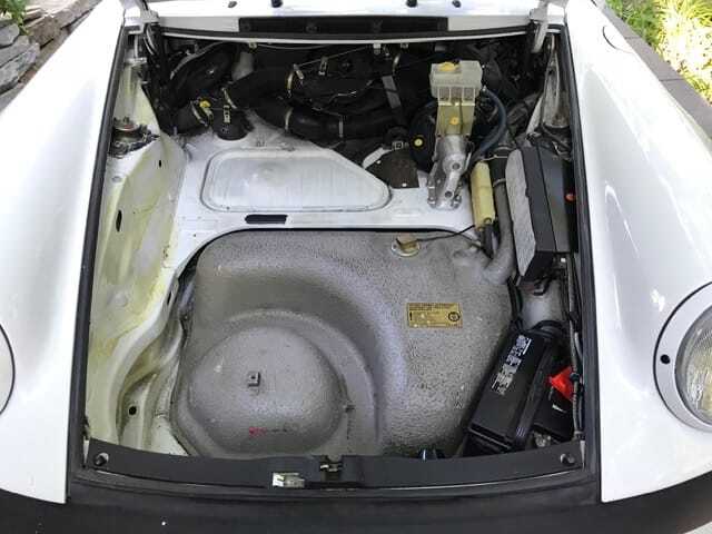 1988 Porsche 911 Carrera 18
